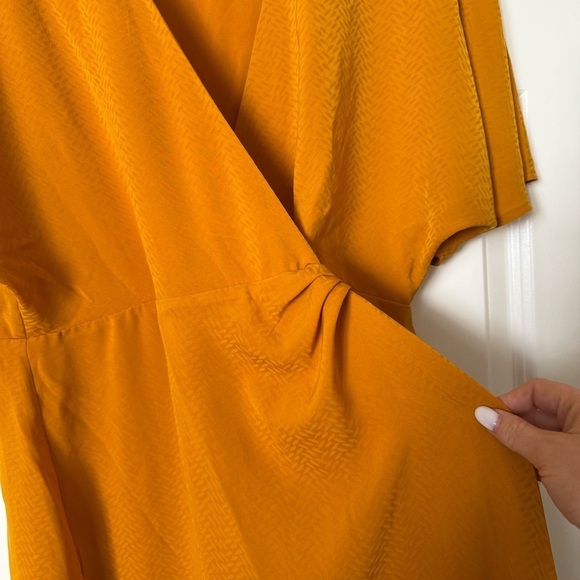 House of Harlow 1960 X Revolve Romina Dress Size Large - Picture 5 of 12